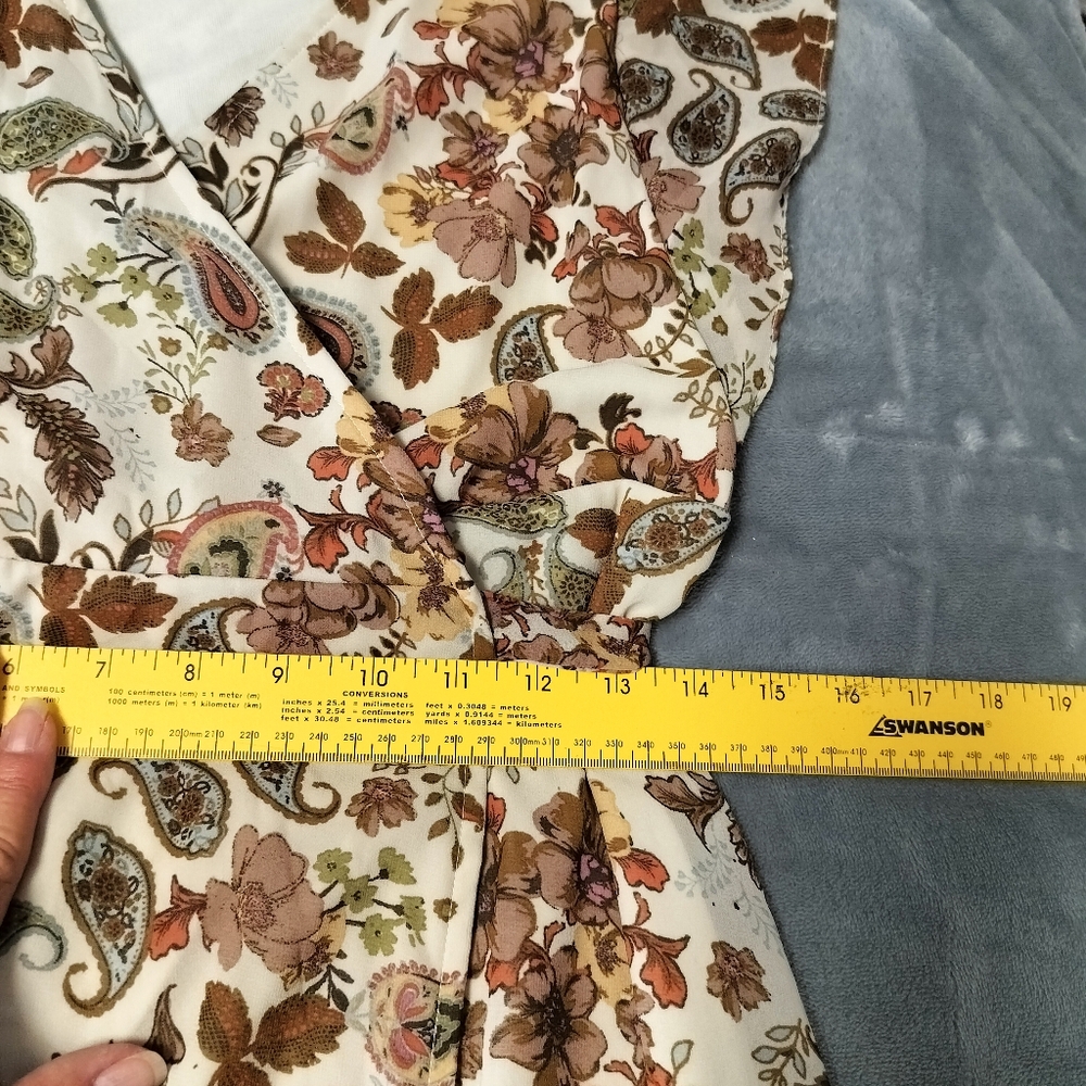 Antropologie Drew Brown Paisley Floral Wrap Dress Size M Flutter‎ Sleeves Hi Lo - Picture 14 of 16